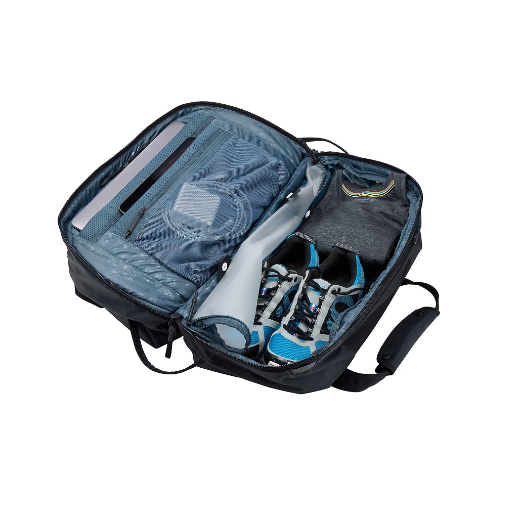 Thule Aion putna torba 35 L crna