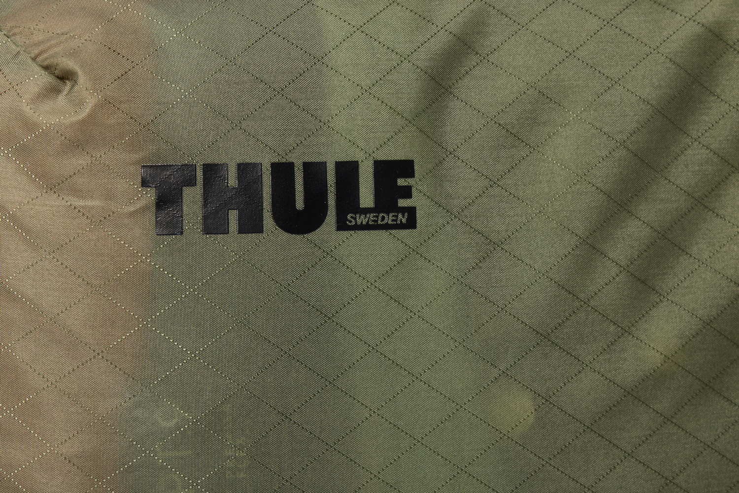 Thule Compression Packing Cube srednja kompresijska torba za pakiranje - zelena