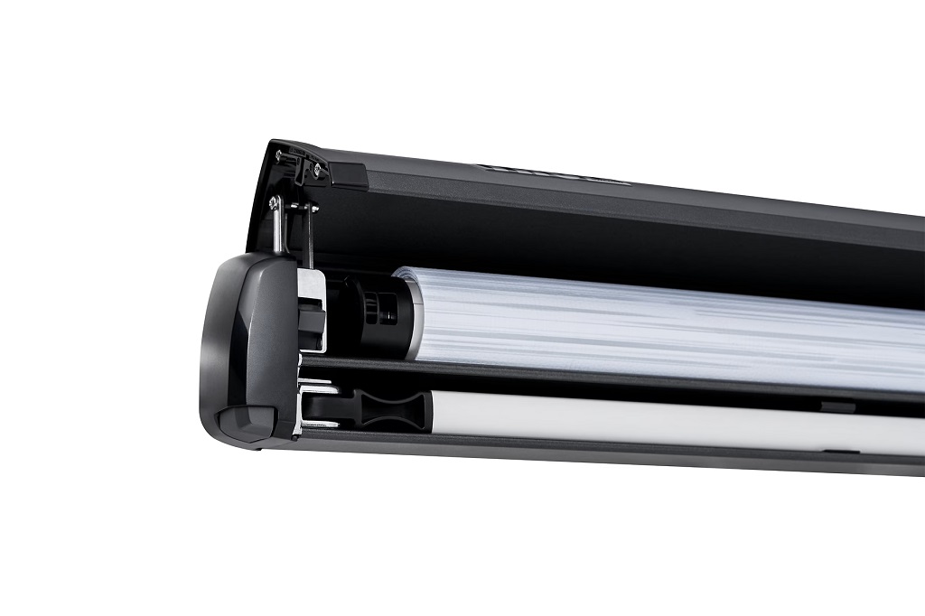 Thule Outland Awning nadstrešnica od 1,90 m s kutijom za namotavanje crne boje