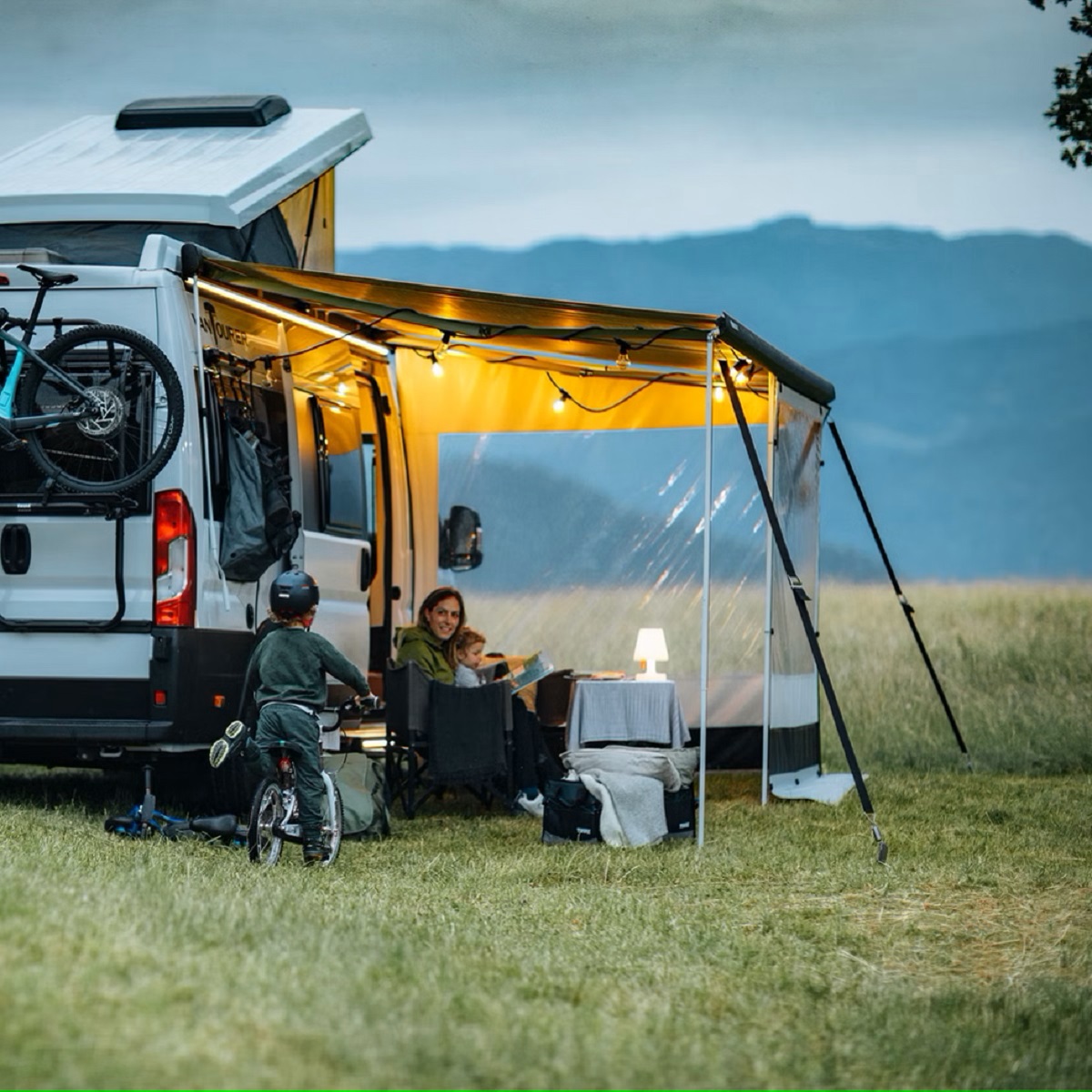 Thule Omnistor Tenda 5200 - 3x2,5m, kućište antracit, tkanina mystic-grey